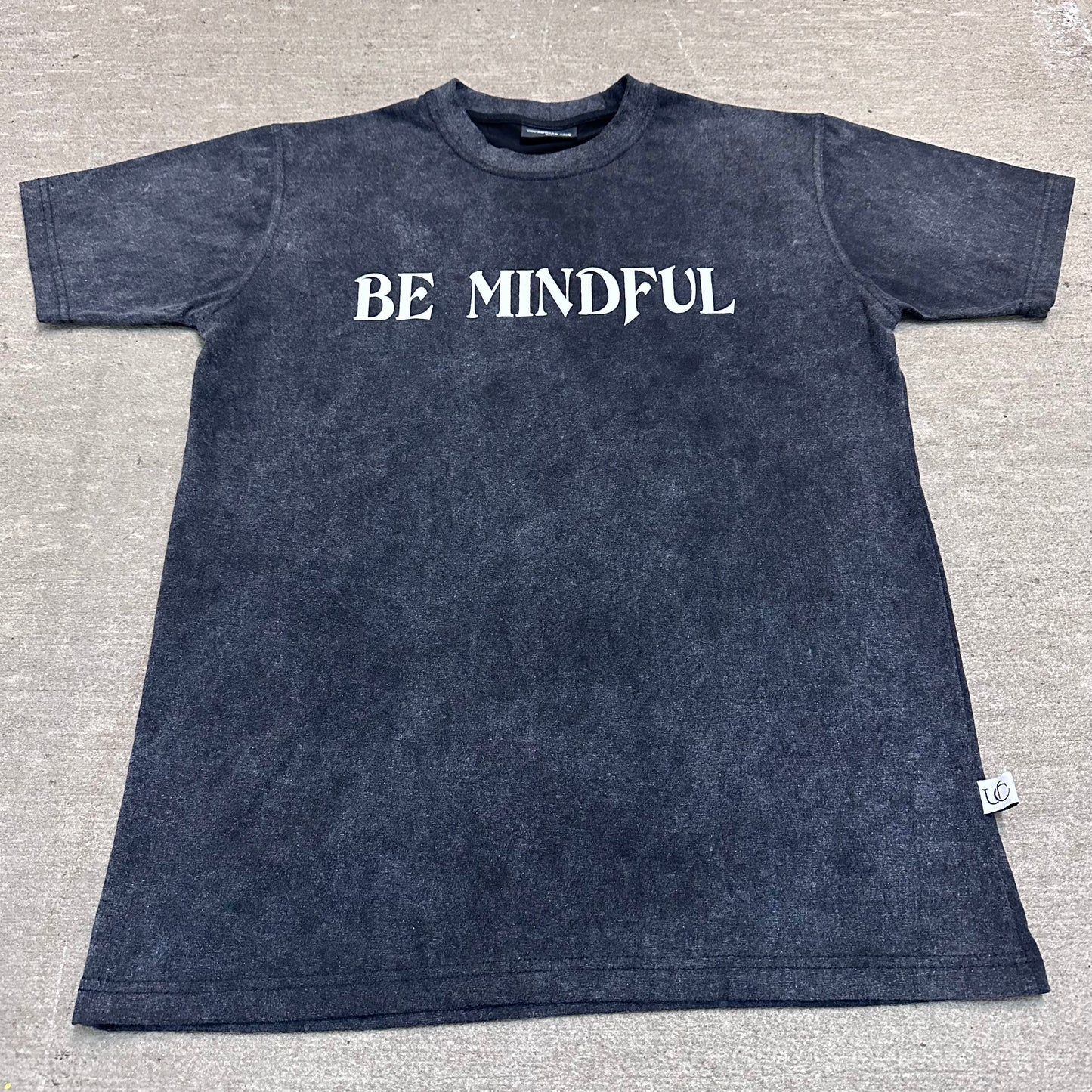 BE MINDFUL T-shirt